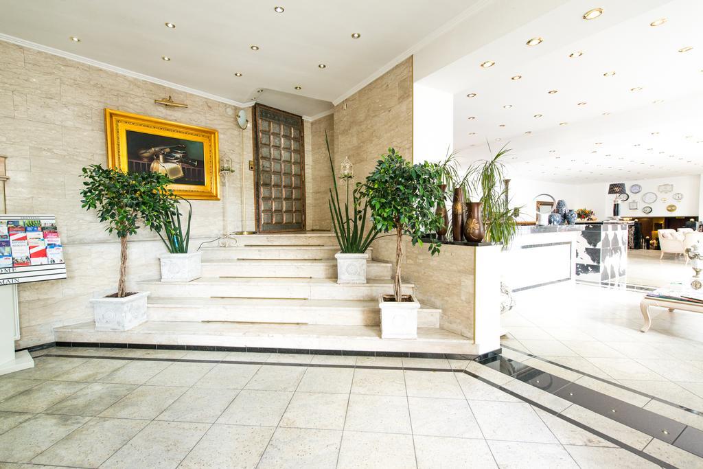 Loewen Hotel Offenbach am Main Exterior photo